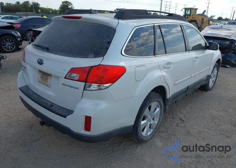 2011 Subaru Outback 2.5I Limited z USA, uszkodzony, nr VIN 4S4BRCJC8B3396149